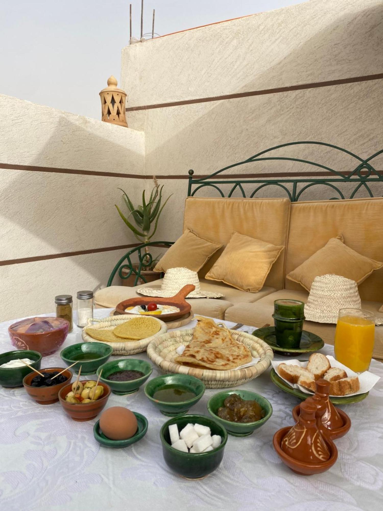 Dar Mgouna Roses Kelaat-M'Gouna Exterior photo